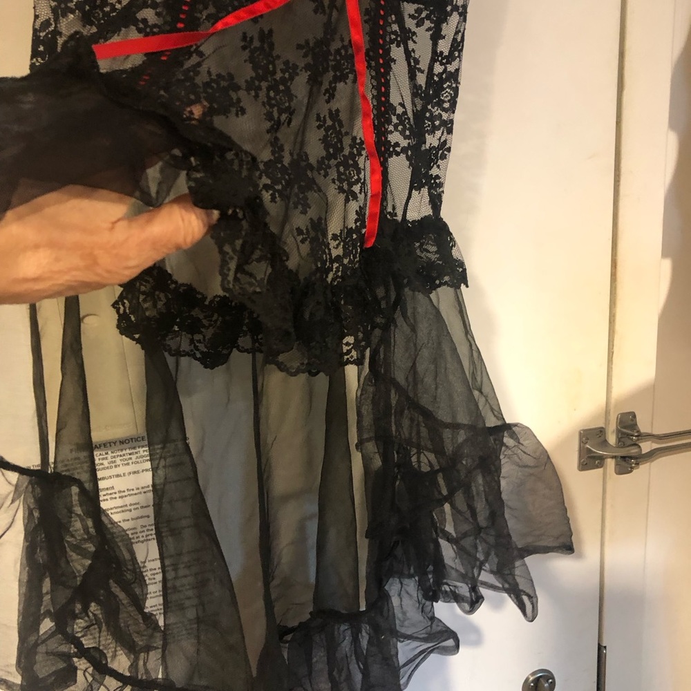 Ladies sexy intimate gown. Size S.